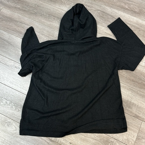 Max & Mia plus size black hoodie new with tags various sizes XXL (1) Medium (2) - Picture 3 of 3